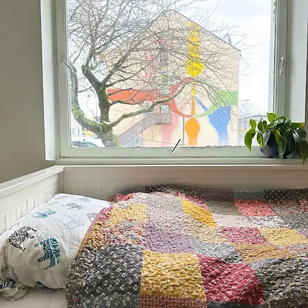 Urban Treehouse In Centre Apartment *