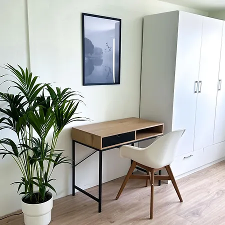 Urban Treehouse In Centre Apartment Stavanger